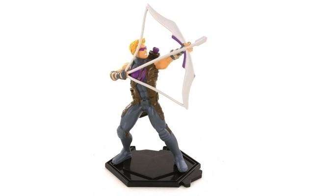 Hawkeye Comansi Figurine