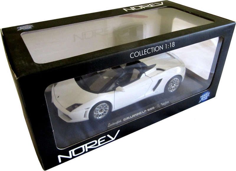 1/18 Lamborghini Gallardo 560-4 Spyder (NOR187960)