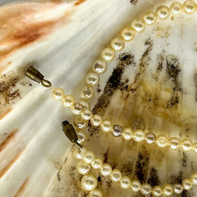Pearl Necklace - 40cm