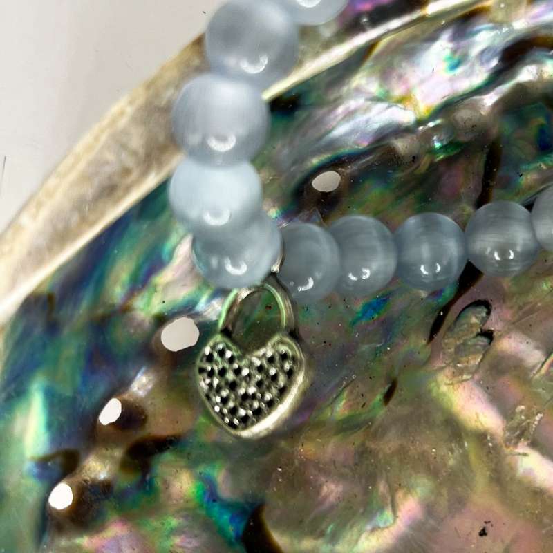 Cat Eye Heart Charm Bracelet