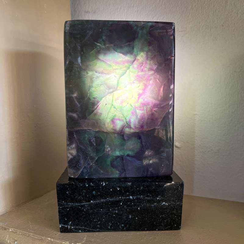 Fluorite Fully Polished Lamp