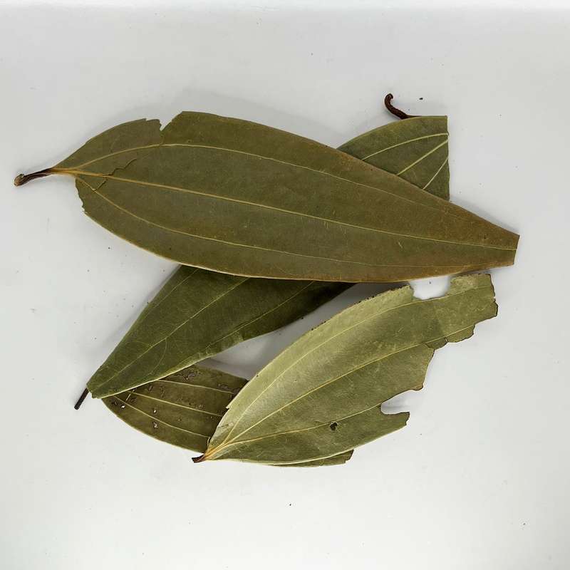 Loose herbs in shop