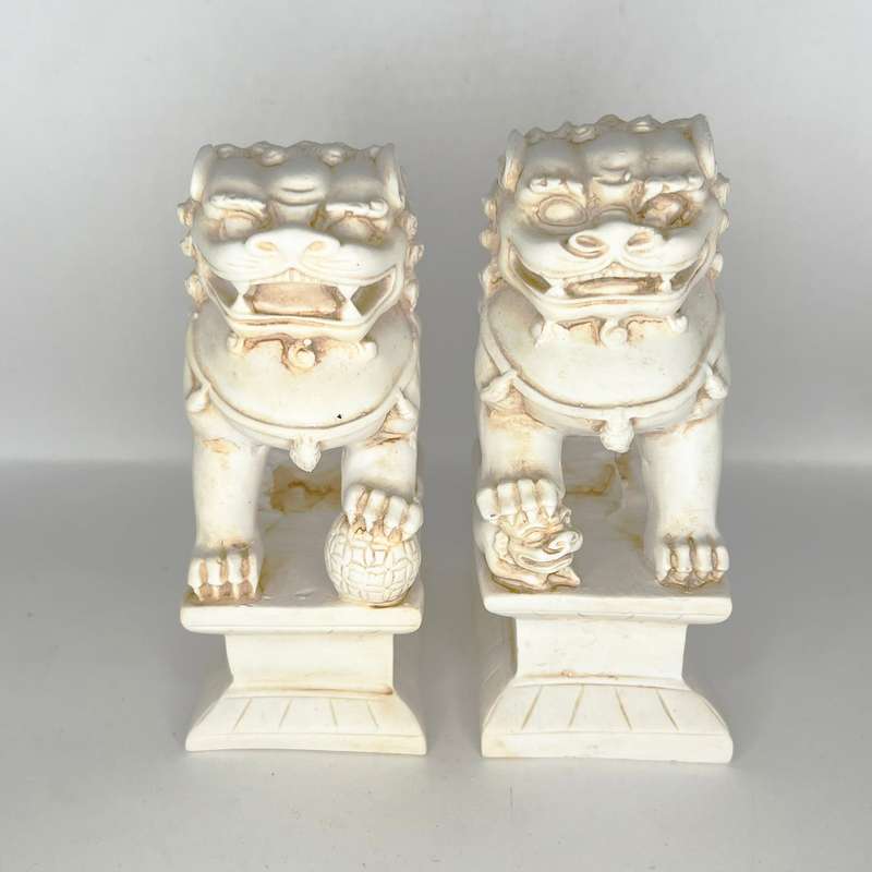 Small Feng Shui Foo Dogs - 11cm