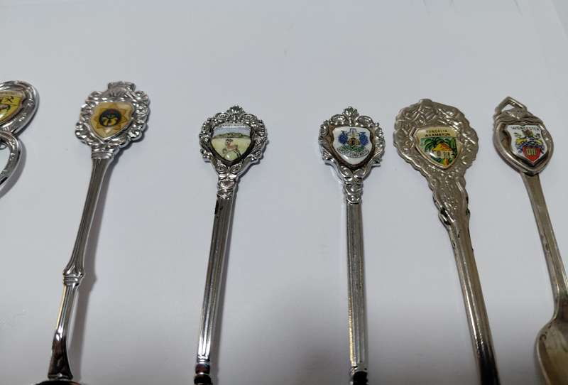 Souvenir Teaspoon & Butter Knife Collection - 9 Crested Spoons Plus 1 Butter Knife