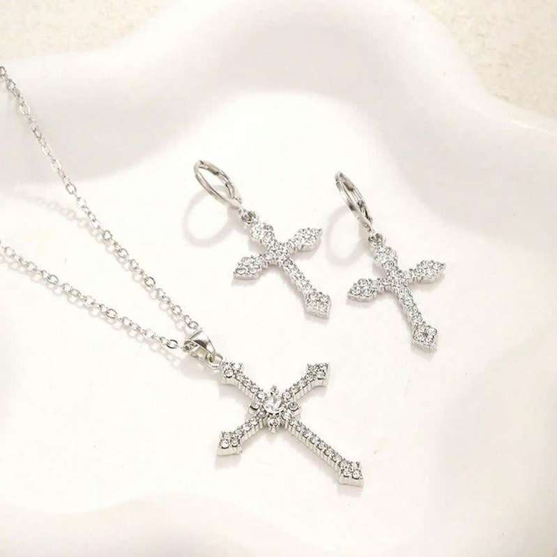 STUNNING 3 Piece Cross Shaped Earrings And Necklace Set