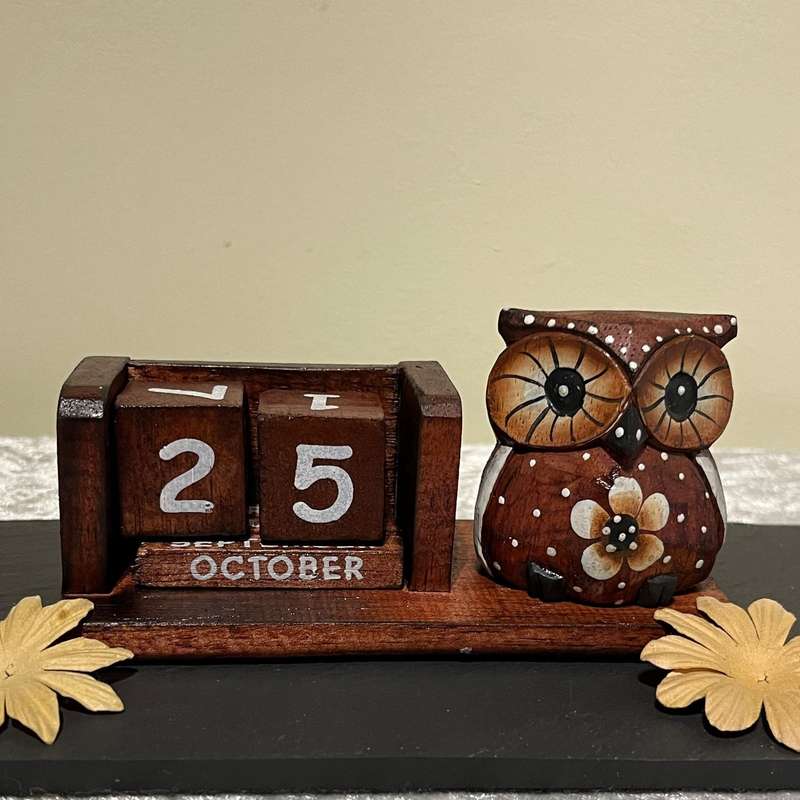 Unique Wooden Dog / Owl Calendar