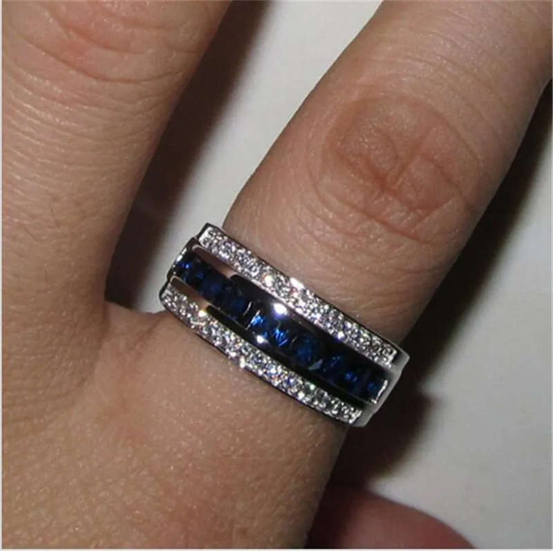 10K White Gold Princess-Cut Blue Sapphire Gemstone Ring - Size 6 (M)
