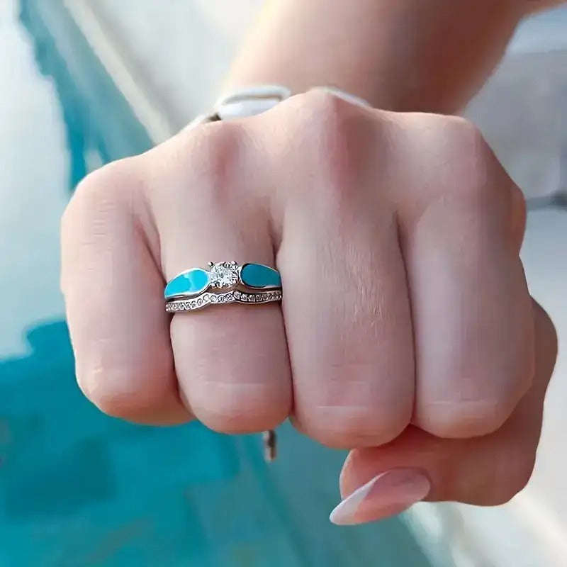 GORGEOUS 2 Piece Vintage Ring Set, Blue Cubic Zirconia - Size 5