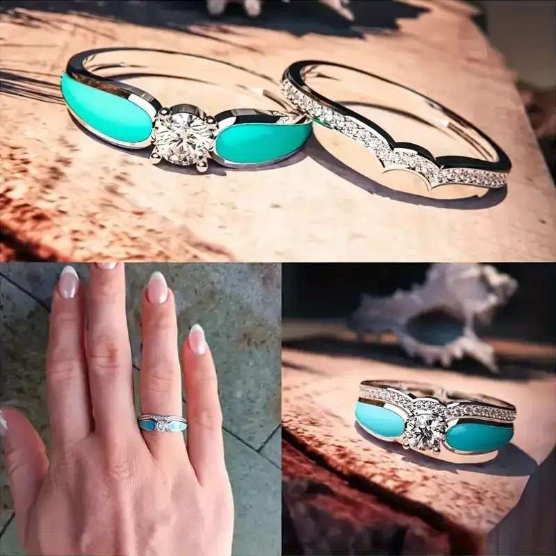 GORGEOUS 2 Piece Vintage Ring Set, Blue Cubic Zirconia - Size 5