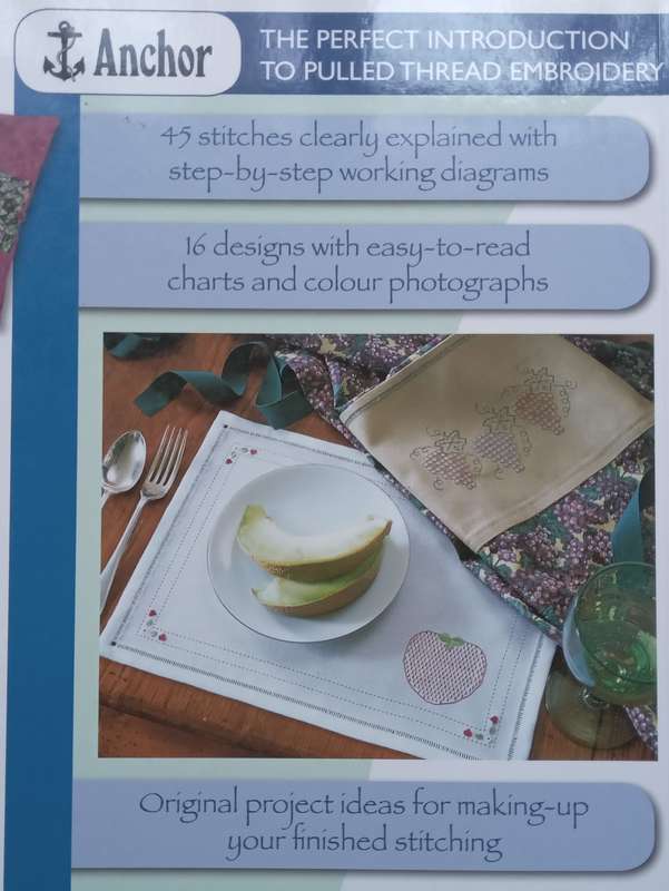 The New Anchor Book of Pulled Thread Embroidery Stitches: Techniques and Designs