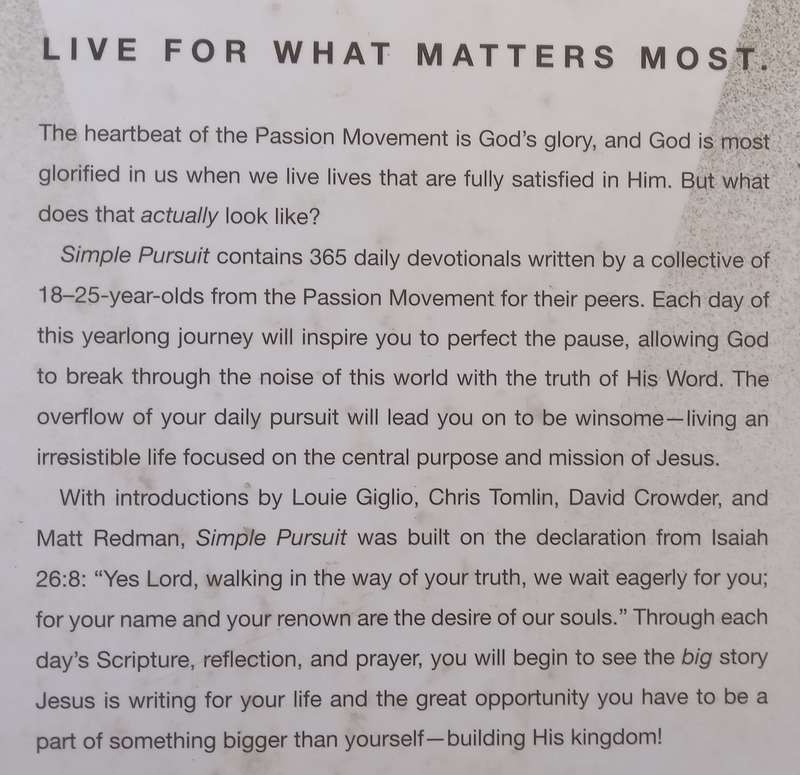 Simple Pursuit: A Heart after Jesus (Daily Passion Devotional)