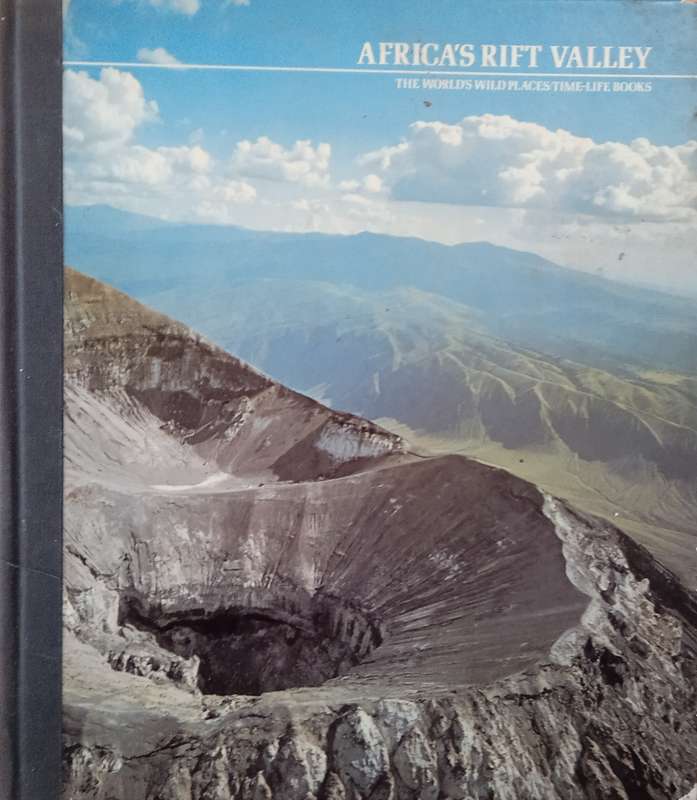 Africa's Rift Valley | Colin Willock, photographs by Goetz D. Plage