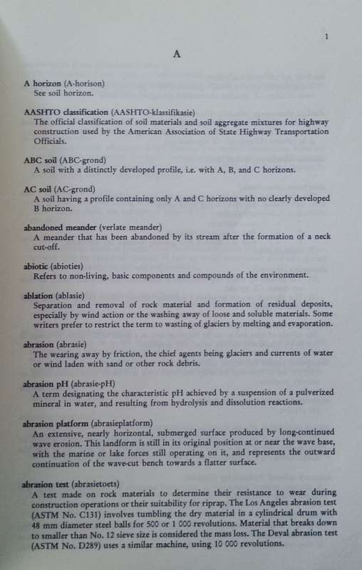 A Glossary of Soil Science (English/Afrikaans Dual Language Edition) | H. v. H. van der Watt & Th...