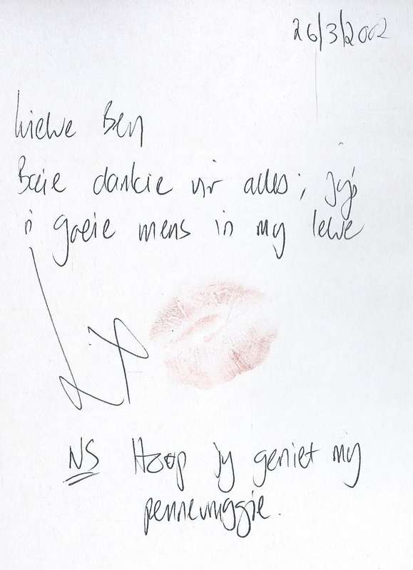 Pynbos Siding (Inscribed by Author and with her Lipstick Kiss, Afrikaans) | Linette Retief