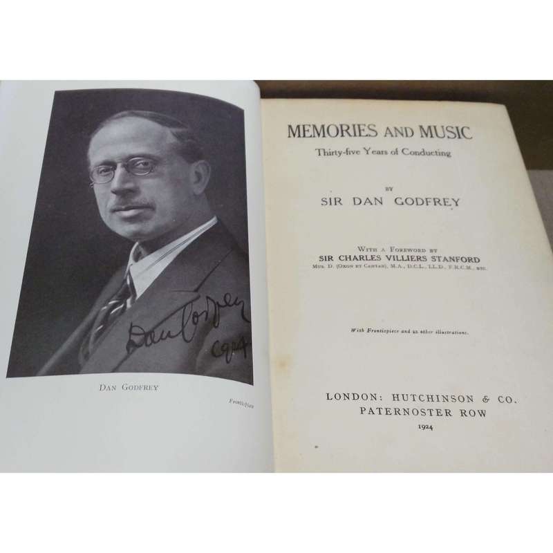 Memories and Music: Thirty-Five Years of Conducting | Daniel Eyers Godfrey