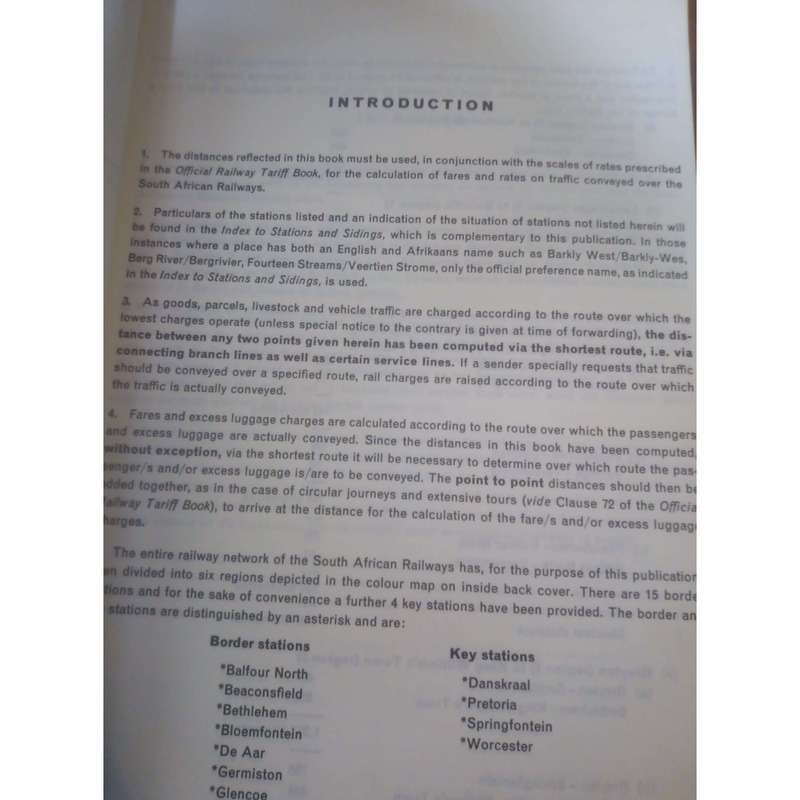 South African Railways: (English Afrikaans Edition) Book of Distances Afstandboek No. 4