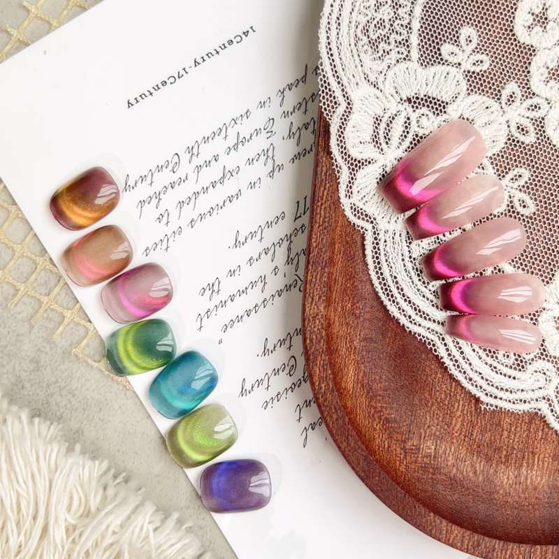 Vendeeni - UV Gel Polish - Rainbow Cat Eye