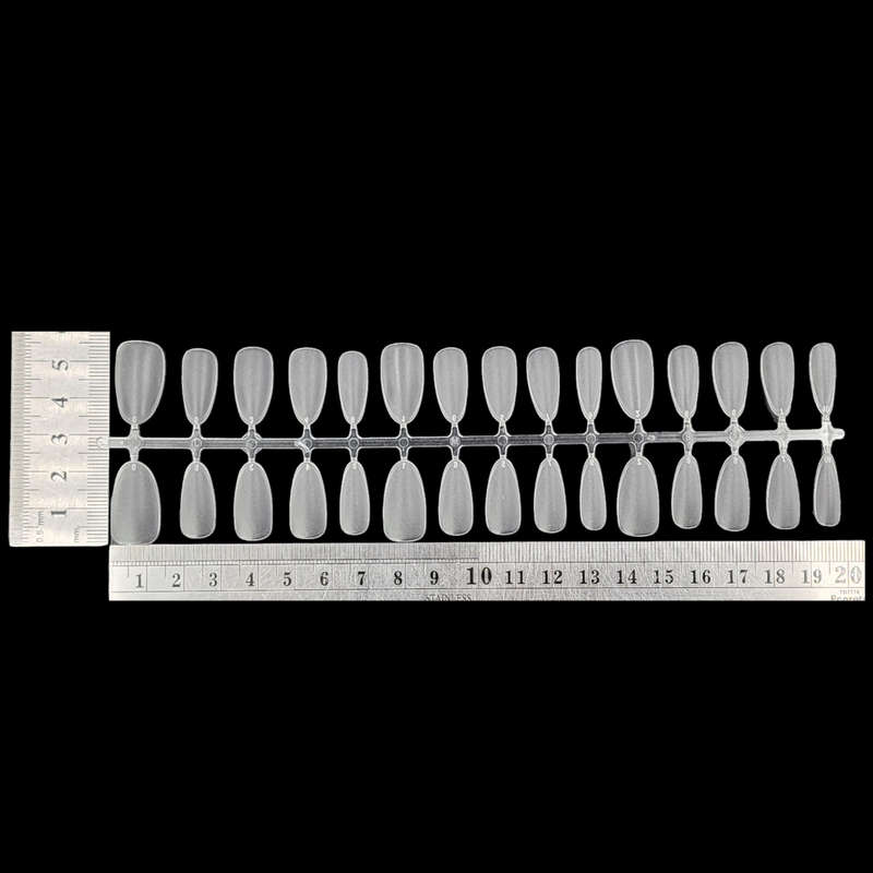 Oval - Medium - Full Cover - Soft Gel - Clear Matt - Nail Tips - 300pcs - M090