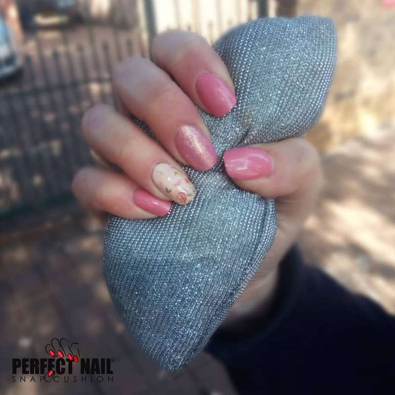 Perfect Nail Snap Cushion