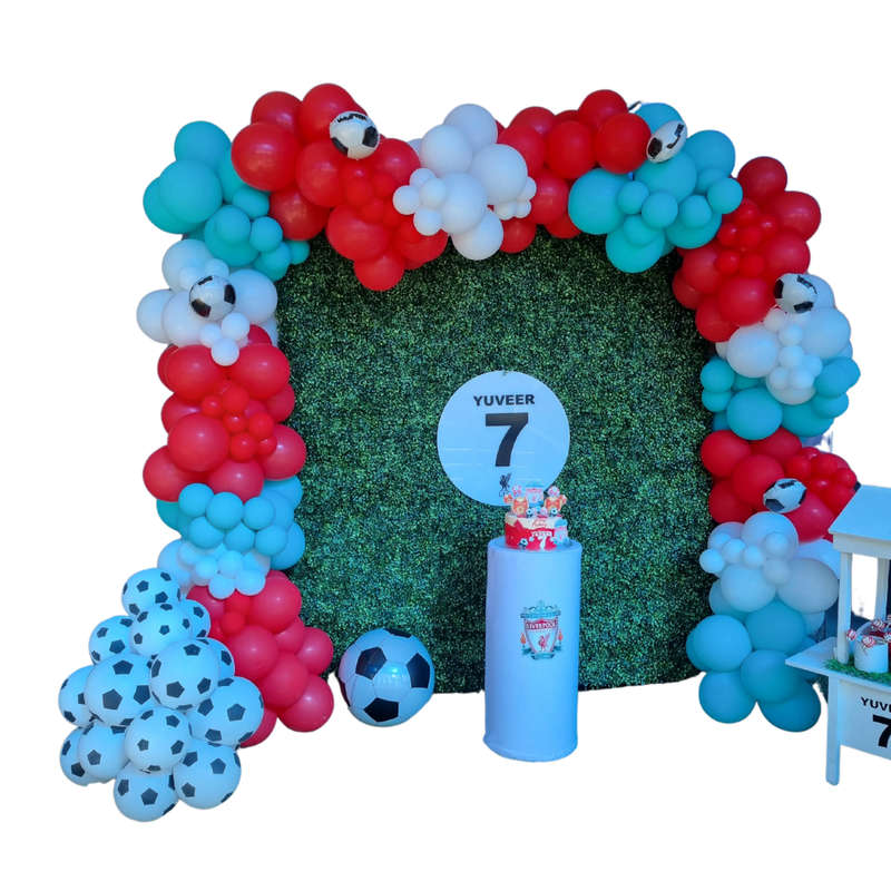 SOCCER EVENT DECOR Green Backdrop Balloon Garland and Plinth
