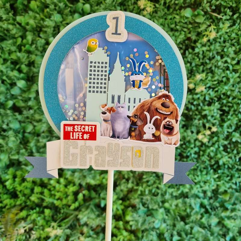 SECRET LIFE OF PETS CAKE TOPPER