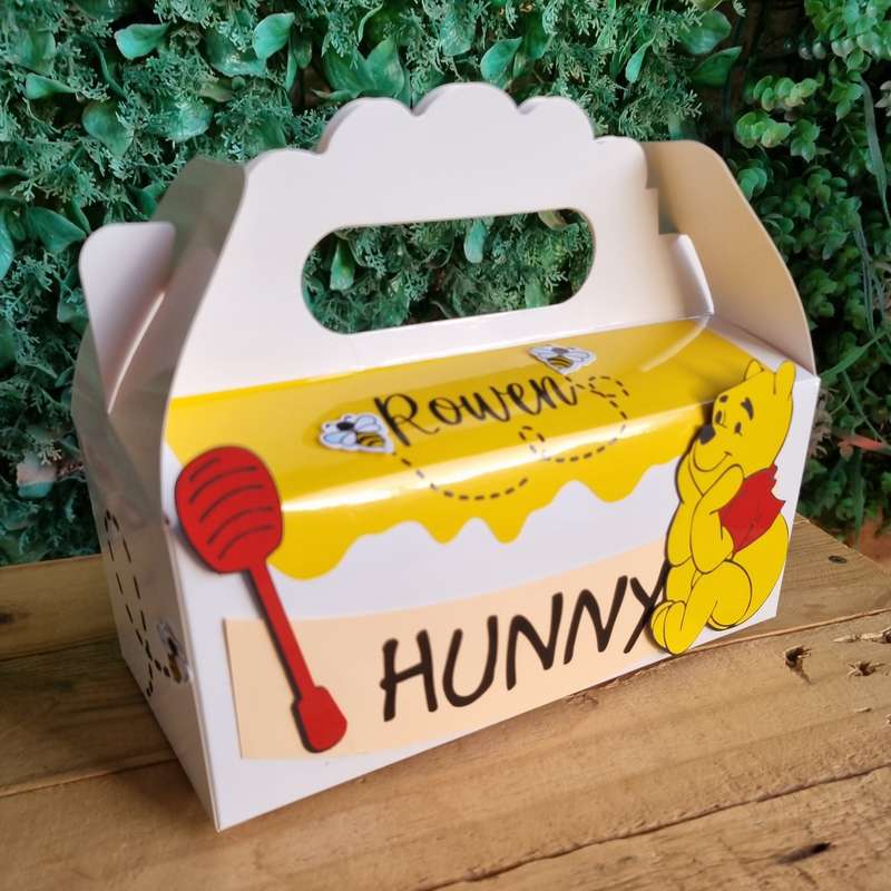 WINNIE THE POOH PARTY PACK 5 BOXES