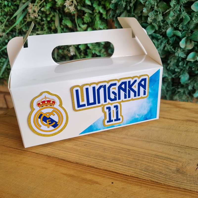 REAL MADRID SOCCER TEAM PARTY PACK 5 BOXES