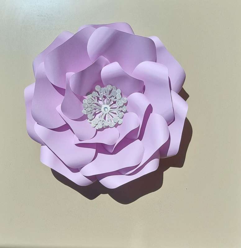 DO IT YOURSELF SINGLE LARGE PAPER FLOWER, Nursery paper flowers, nursery decor,  paper flowers ba...