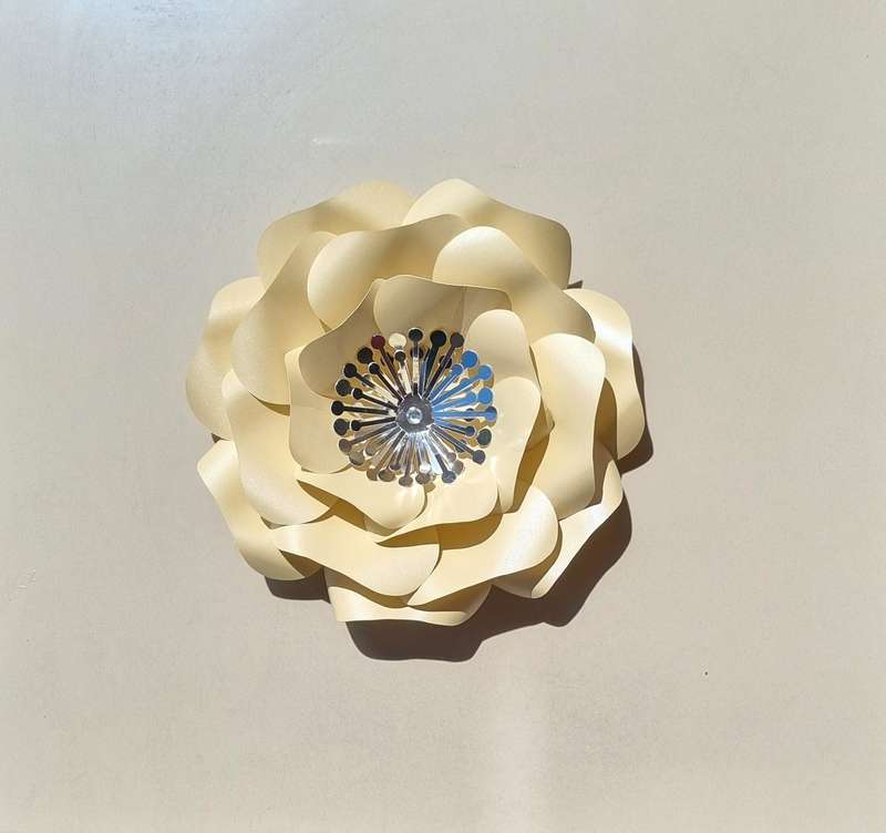 DO IT YOURSELF SINGLE MEDIUM PAPER FLOWER, Nursery paper flowers, nursery decor,  paper flowers b...