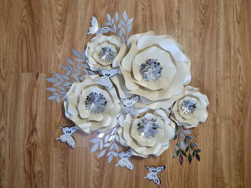 DO IT YOURSELF SET OF 5 PAPER FLOWERS WITH PAPER BUTTERFLIES AND LEAVES CREAM AND SILVER, Nursery...