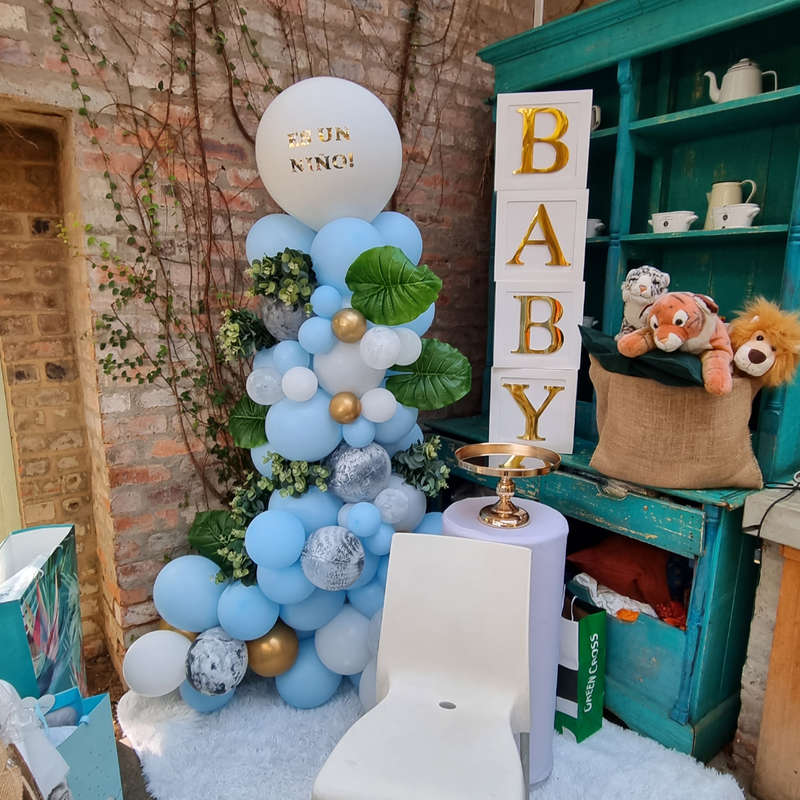 Organic Balloon Column