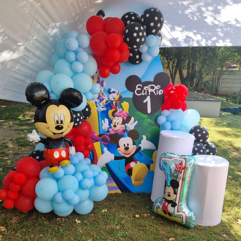 Mickey Mouse Full Print Chiara Backdrop with Organic Balloon Garland and Plinths