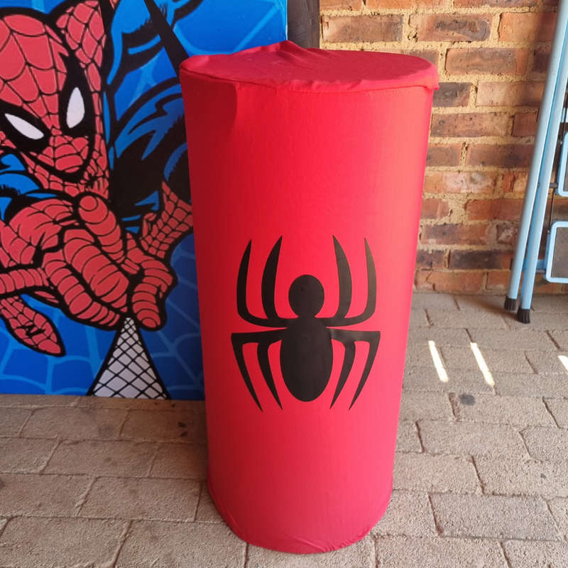 Spiderman Full Print Chiara Backdrop with Organic Balloon Garland and Plinths