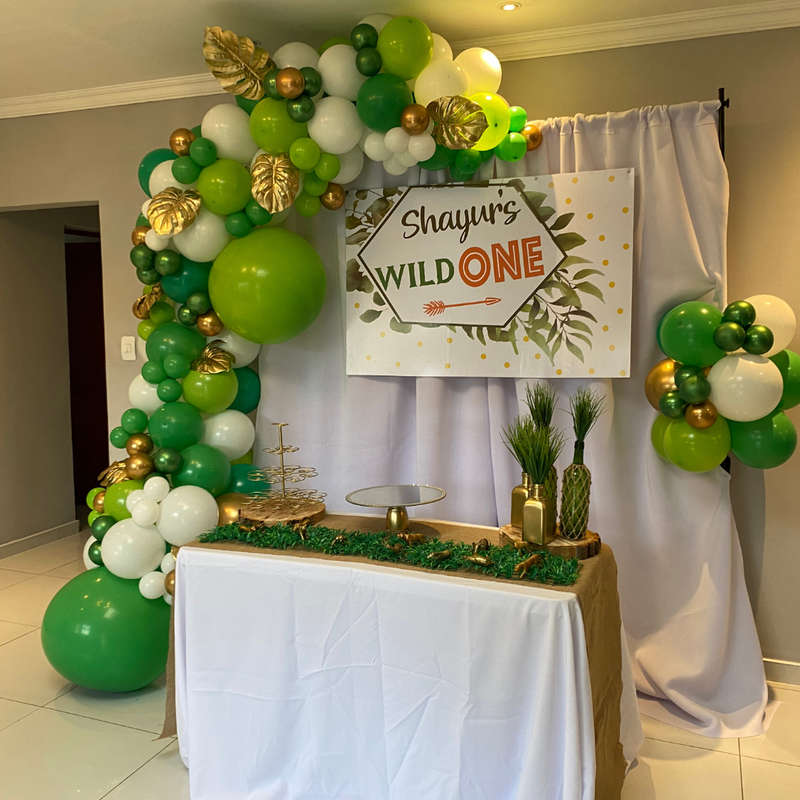 WILD ONE SAFARI JUNGLE PARTY DECOR V3 Rectangular Backdrop Balloon Garland Main Table