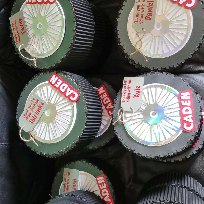 WHEEL TYRE PARTY PACKS BOX