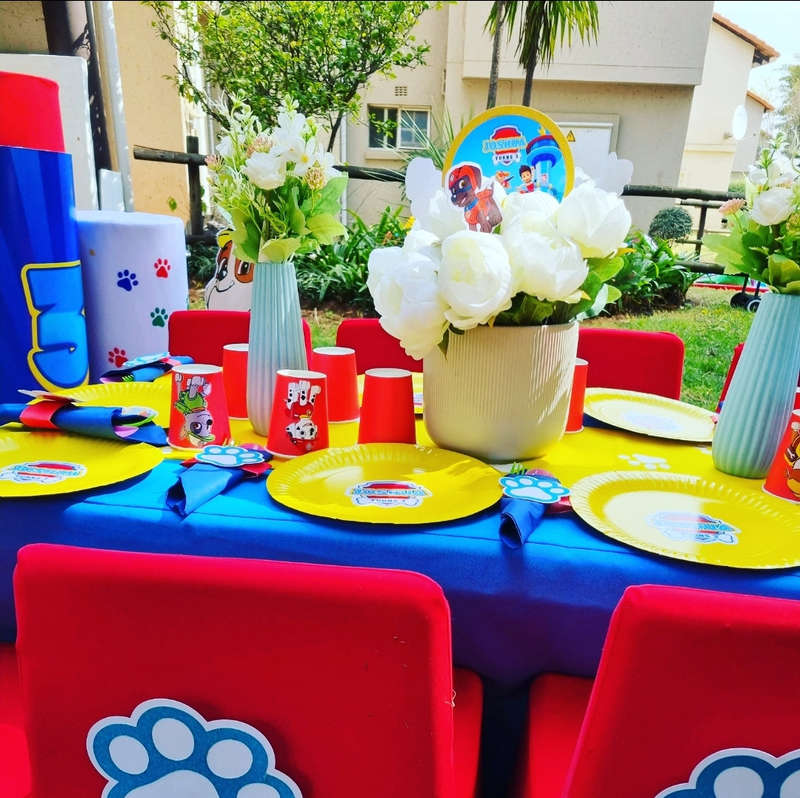 Kiddies Table and Chair Setup for 6