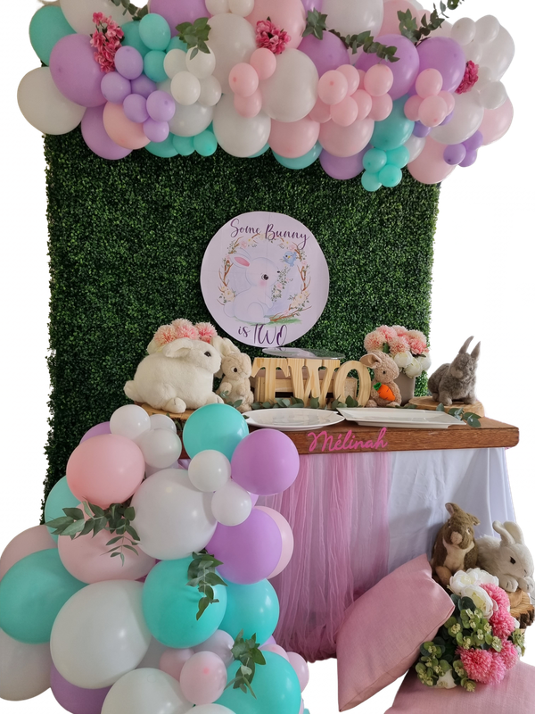 SOME BUNNY PARTY DECOR Rectangular Faux Green Backdrop Balloon Garland Main Table