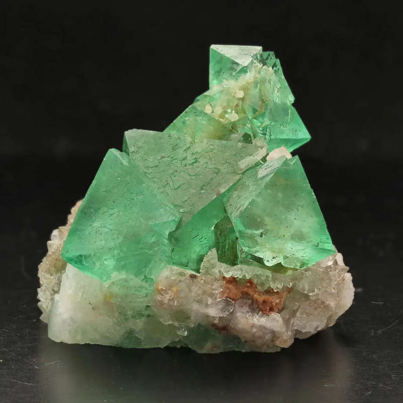 Exceptional Riemvasmaak Fluorite Cluster