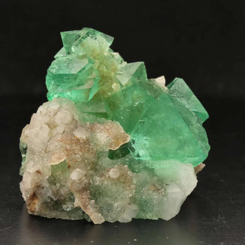 Exceptional Riemvasmaak Fluorite Cluster