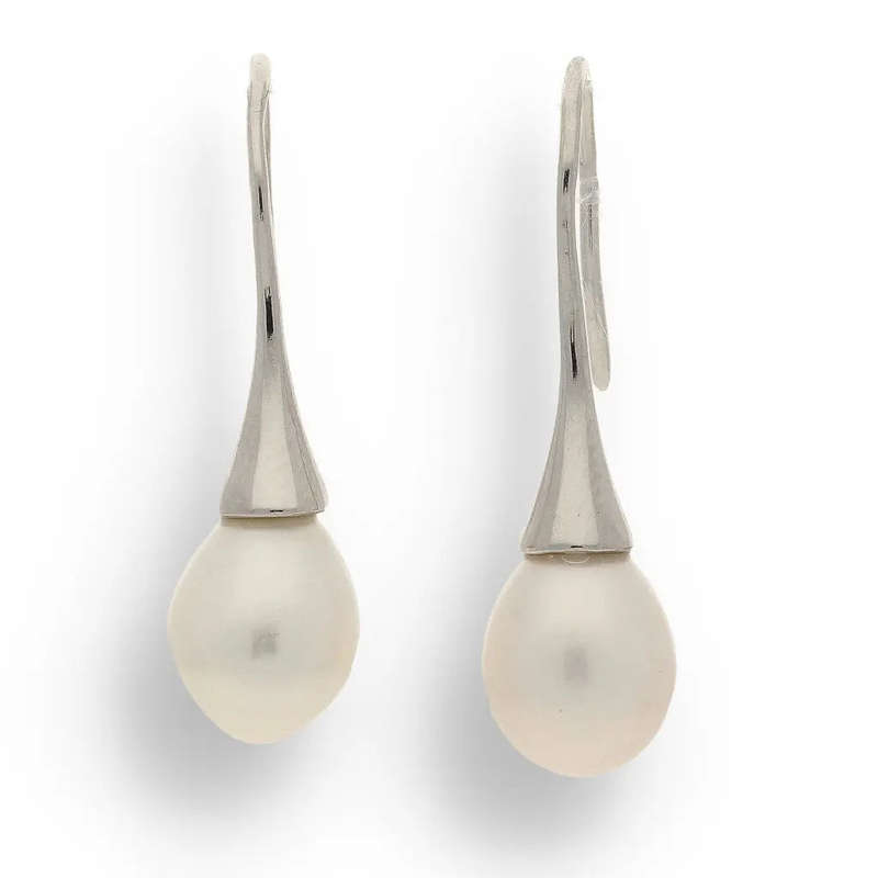Freshwater Pearl Silver Earrings - Graceful Glow