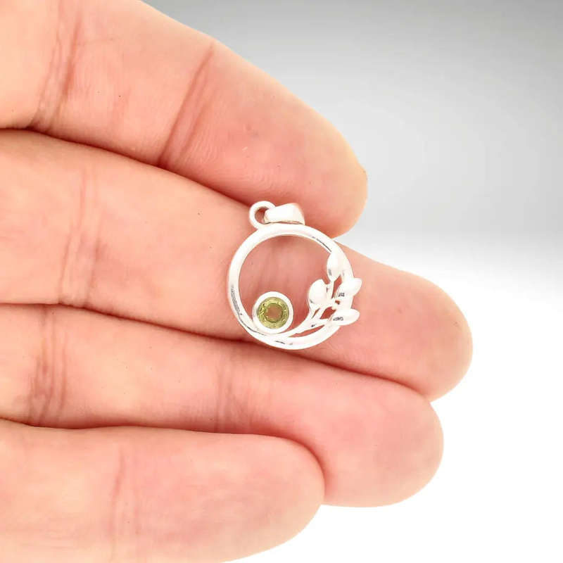 Nature's Touch - Peridot in Sterling Silver