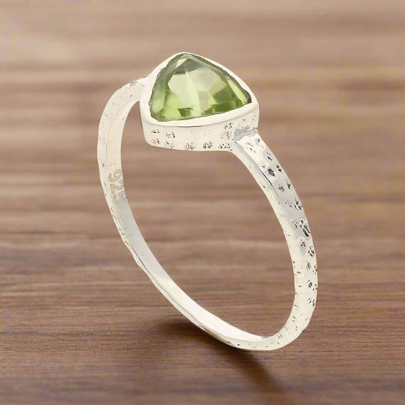 Peridot Radiance: Trillion Spark Sterling Silver Ring