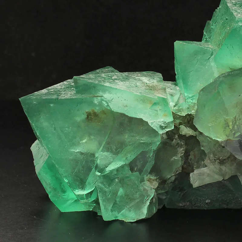 Large Exceptional Lustrous Octahedral Fluorite Cluster from Riemvasmaak