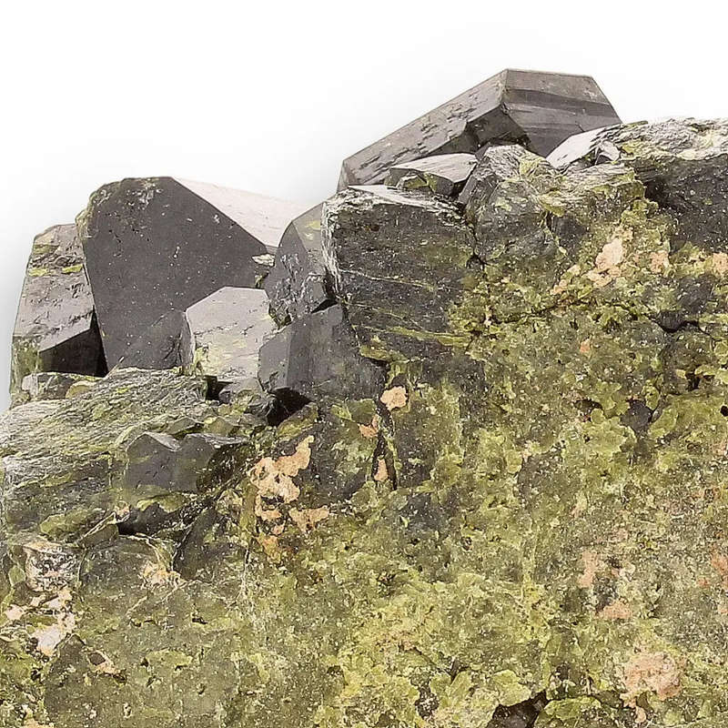 Epidote Cluster: Perus Transformative Green Energy
