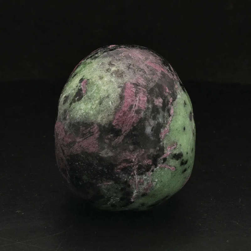 Skull of Vitality: Ruby Zoisite Crystal Creation