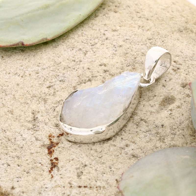 Elemental Aura Rough Moonstone Necklace