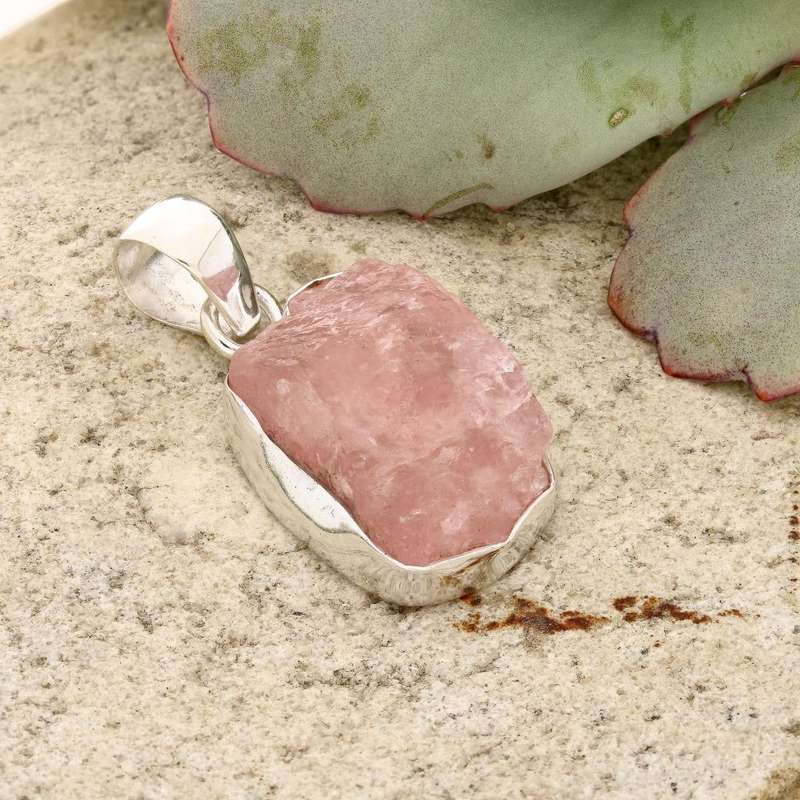 Elemental Aura Rough Rose Quartz Necklace