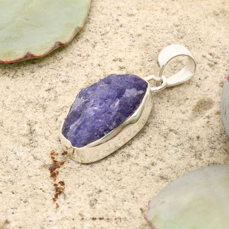 Elemental Aura Rough Tanzanite Necklace