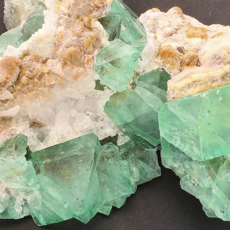Spectacular Fluorite Octahedra Gem - Riemvasmaak