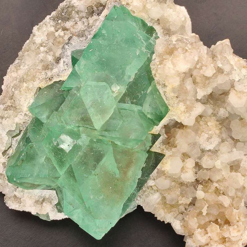 Fluorite Octahedra on Quartz (Riemvasmaak)